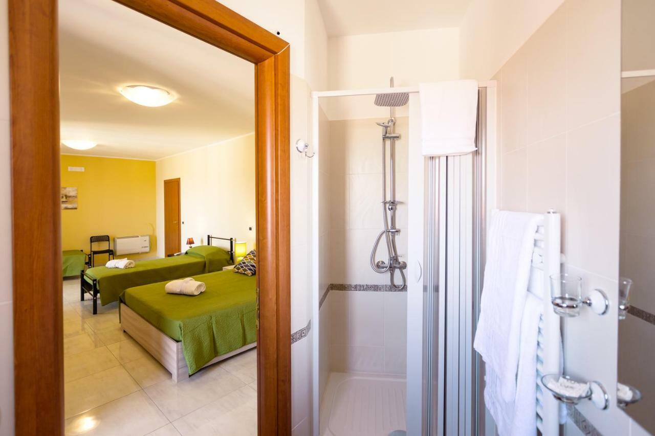 Rocca Degli Etnei Bed & Breakfast Paterno  Exterior photo